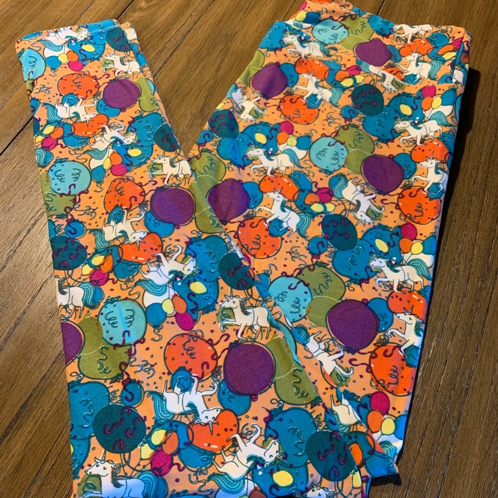 LuLaRoe *Limited* Birthday Leggings